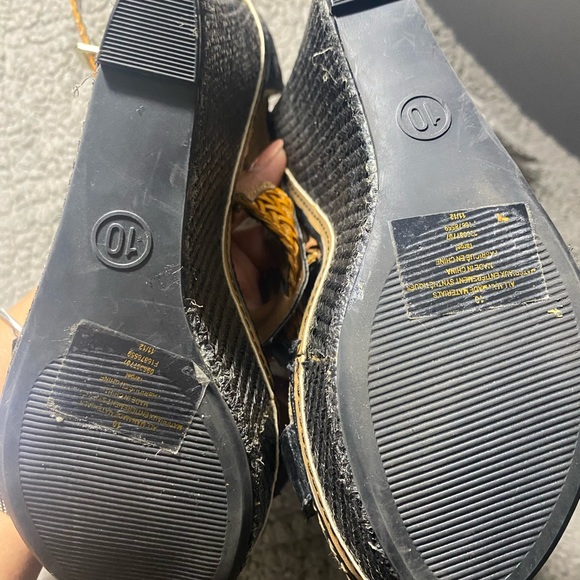 Wedges - Picture 3 of 4